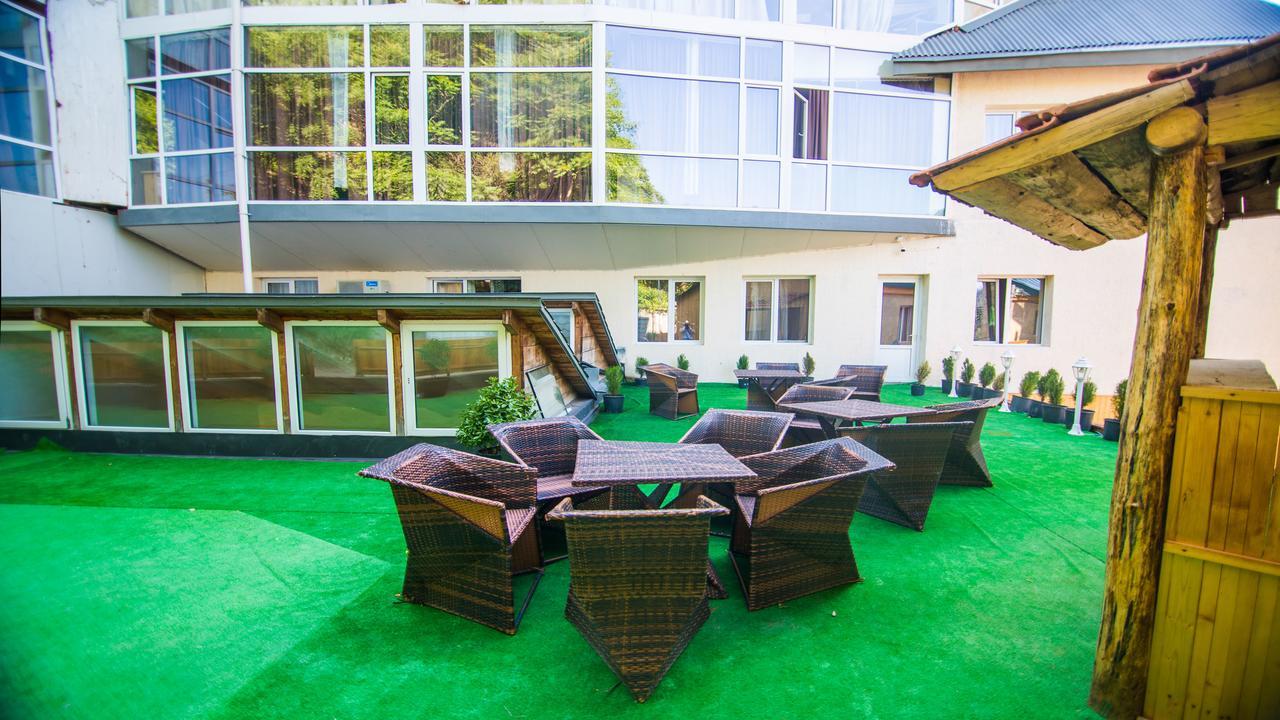 Guest House Borjomi Εξωτερικό φωτογραφία