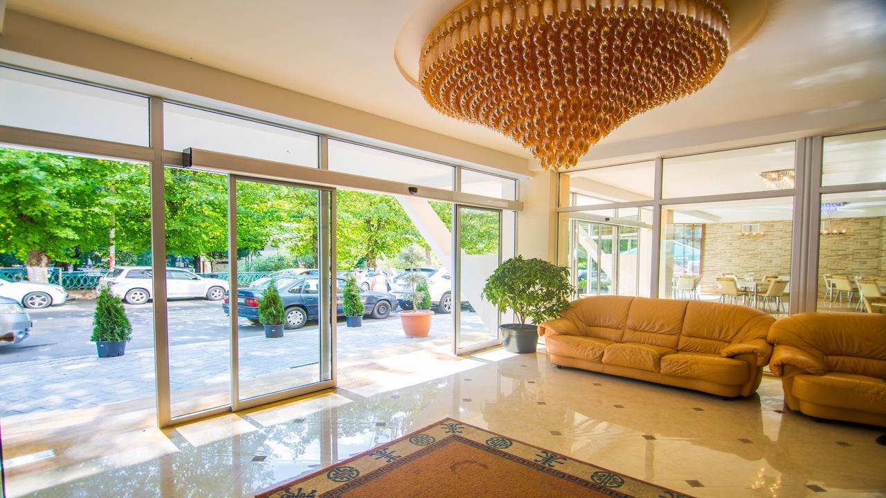 Guest House Borjomi Εξωτερικό φωτογραφία