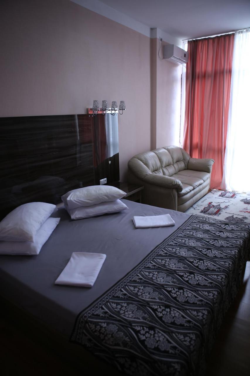 Guest House Borjomi Εξωτερικό φωτογραφία