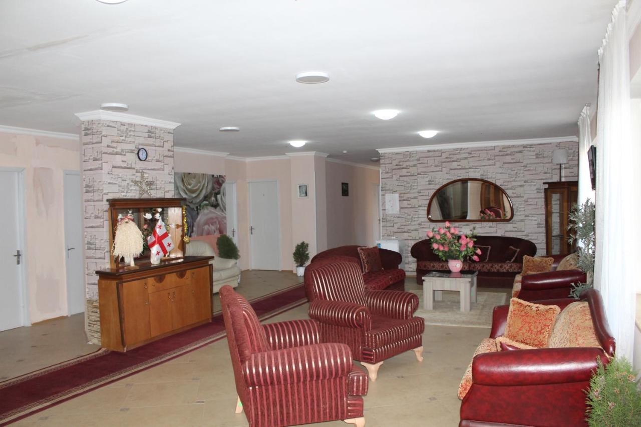 Guest House Borjomi Εξωτερικό φωτογραφία