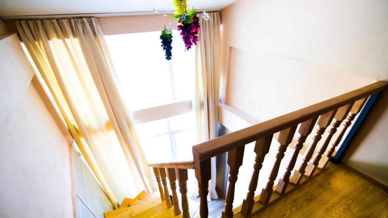 Guest House Borjomi Εξωτερικό φωτογραφία